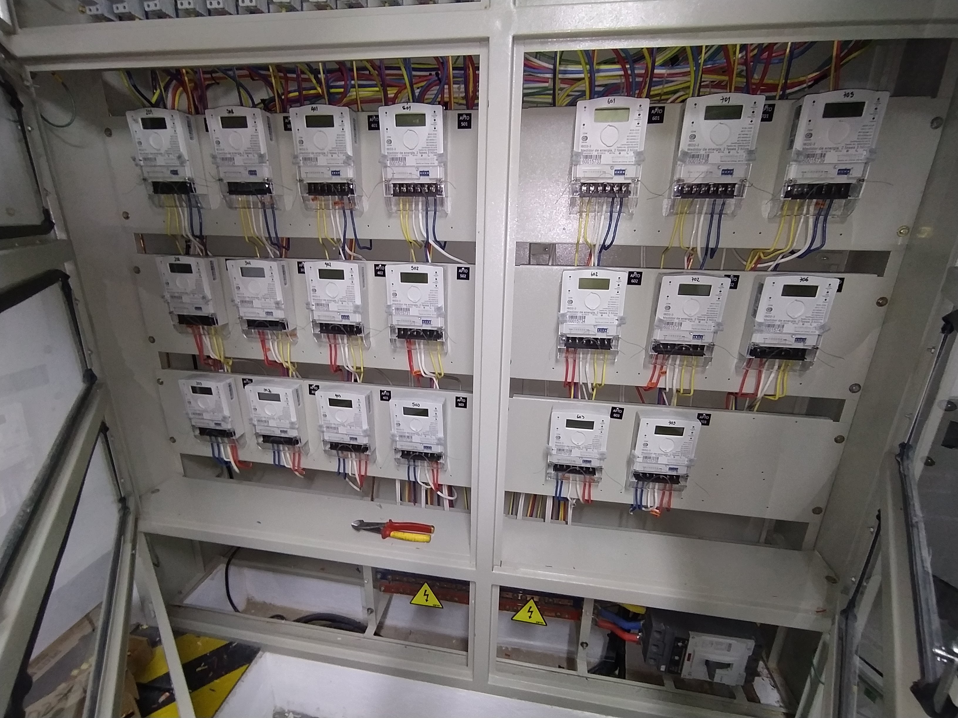 Redes eléctricas - proyecto